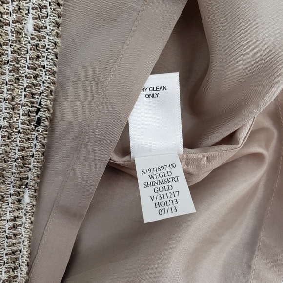 BANANA Republic Gold Metallic Accent Mini Skirt - Picture 8 of 8